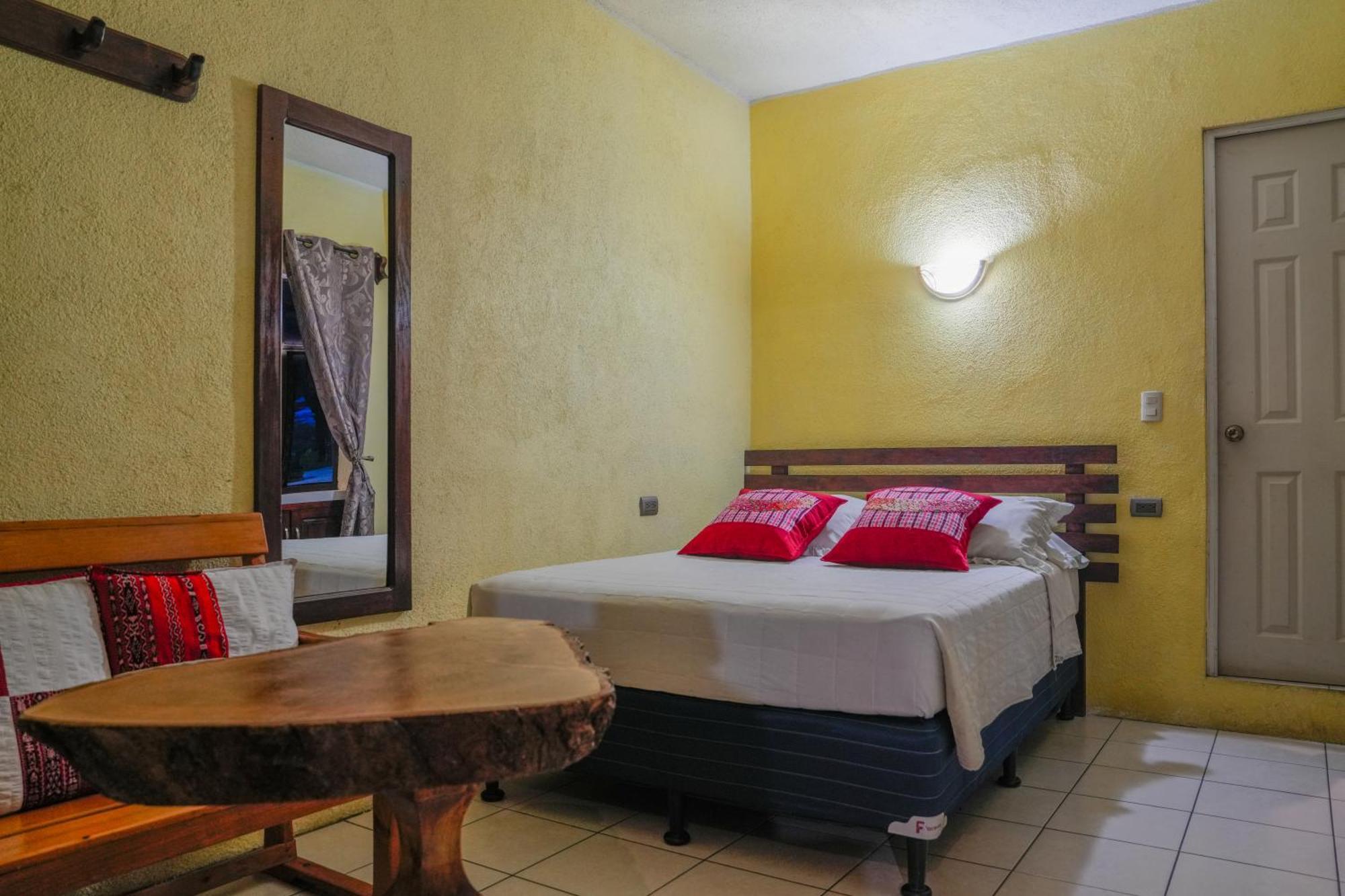 Casa Josefa Hotel Santiago Atitlán Exterior photo